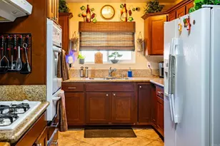 7121 Skyline Dr, San Diego, CA 92114 - Photo 7