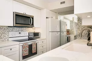 1830 Avenida Del Mundo, Coronado, CA 92118 - Photo 17