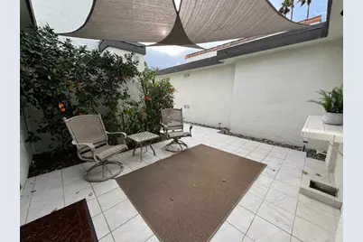 137 S Torremolinos, Rancho Mirage, CA 92270 - Photo 11