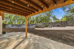 2343 Fair Oak Ct, Escondido, CA 92026 - Photo 9