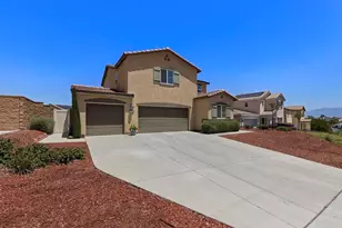 32184 Rambling Ct, Winchester, CA 92596 - Photo 1
