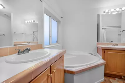 2300 E Valley Parkway #Spc 101, Escondido, CA 92027 - Photo 23