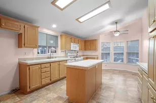 2300 E Valley Parkway #Spc 101, Escondido, CA 92027 - Photo 11