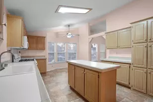 2300 E Valley Parkway #Spc 101, Escondido, CA 92027 - Photo 5