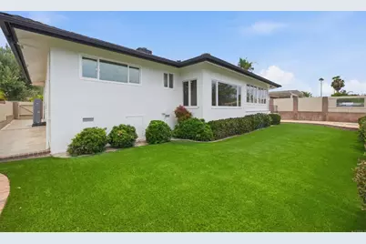 6111 Del Cerro Boulevard, San Diego, CA 92120 - Photo 23