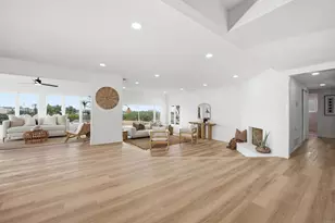 6111 Del Cerro Blvd, San Diego, CA 92120 - Photo 3