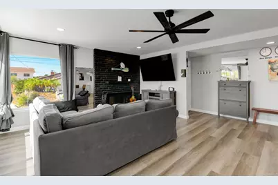 1865 Magdalene Way, San Diego, CA 92110 - Photo 3