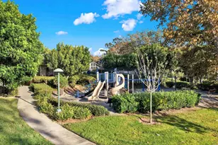 30 Rainbow Falls, Irvine, CA 92603 - Photo 31