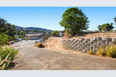 12038 Los Amigos Way, Lakeside, CA 92040 - Photo 23