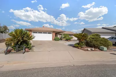 26310 Harrisburg Drive, Menifee, CA 92586 - Photo 23