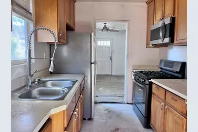 8307 Broadway Lane, Lemon Grove, CA 91945 - Photo 7