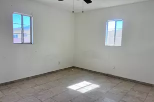8307 Broadway Ln, Lemon Grove, CA 91945 - Photo 15