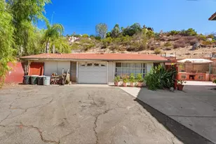 1153 Merritt Dr, El Cajon, CA 92020 - Photo 21