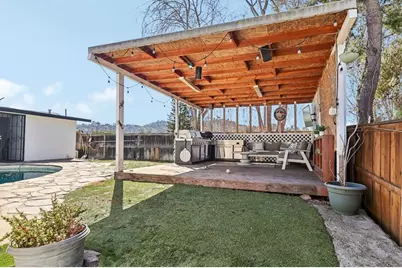 9535 Lakeview Drive, La Mesa, CA 91942 - Photo 17
