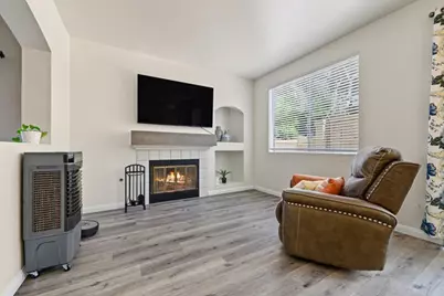 971 Somerset Ct #F, Chula Vista, CA 91915 - Photo 3