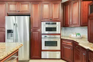 2438 Ocean St, Carlsbad, CA 92008 - Photo 9