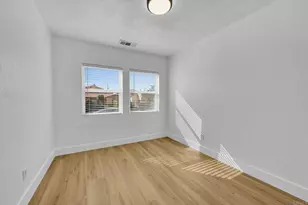 4667 60th St, San Diego, CA 92115 - Photo 17