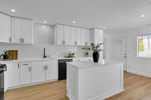 4667 60th St, San Diego, CA 92115 - Photo 3