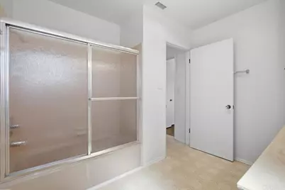 5536 Timothy Dr, San Diego, CA 92105 - Photo 11