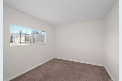 305 E Oxford Street, Chula Vista, CA 91911 - Photo 21