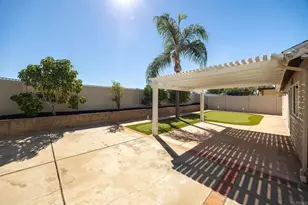 7463 Barker Way, San Diego, CA 92119 - Photo 17