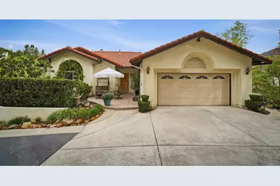 1883 Fox Bridge Court, Fallbrook, CA 92028 - Photo 5