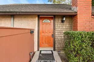 10665 Escobar Dr, San Diego, CA 92124 - Photo 5