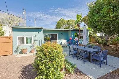 2274 Edinburg, Cardiff by the Sea, CA 92007 - Photo 31