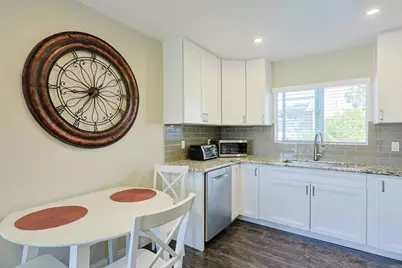 2274 Ediinburg, Cardiff by the Sea, CA 92007 - Photo 15