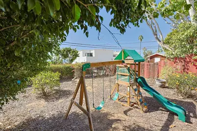 2274 Edinburg, Cardiff by the Sea, CA 92007 - Photo 29