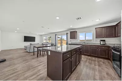 1879 Saddle Ranch Trail, San Jacinto, CA 92582 - Photo 9