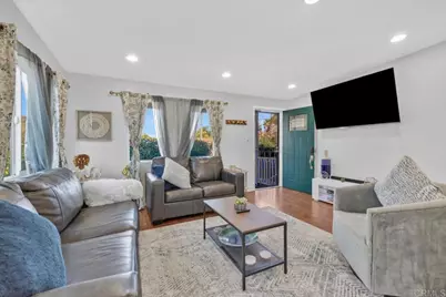 4825 W Point Loma Bvd, San Diego, CA 92107 - Photo 9