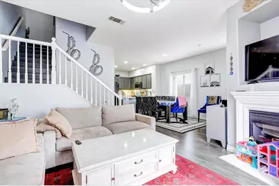 2656 Night Jasmine Drive, Simi Valley, CA 93065 - Photo 5
