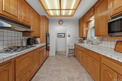 8211 Starland Drive, El Cajon, CA 92021 - Photo 3