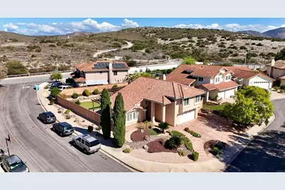 11810 Calamar Drive, San Diego, CA 92124 - Photo 29
