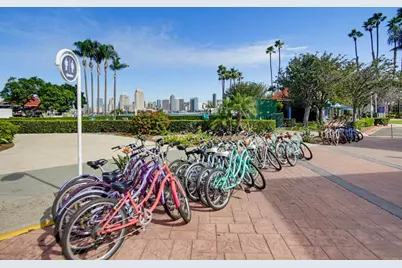 225 D Avenue, Coronado, CA 92118 - Photo 23