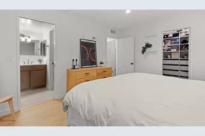 1095 Shadowridge Drive #129, Vista, CA 92081 - Photo 17