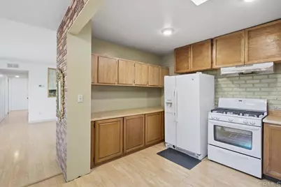 65 Suzanne Ln, Chula Vista, CA 91911 - Photo 3