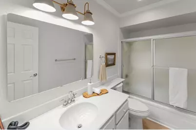 1012 Brewley Ln, Vista, CA 92081 - Photo 17