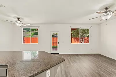 8772 Glen Vista Way, Santee, CA 92071 - Photo 7