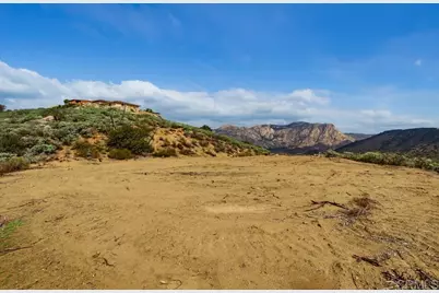 15370 Lazy Creek Rd, El Cajon, CA 92021 - Photo 7