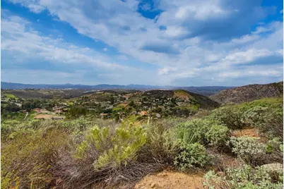 15370 Lazy Creek Rd, El Cajon, CA 92021 - Photo 5