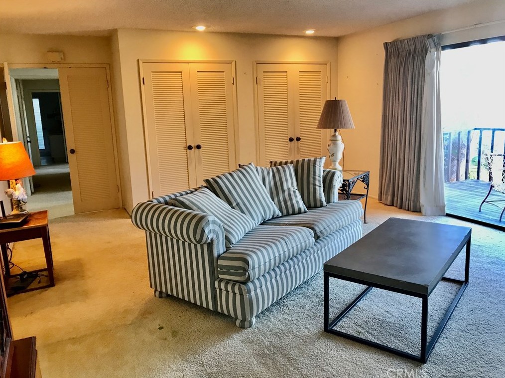 1300 Via Coronel, Palos Verdes Estates, CA 90274