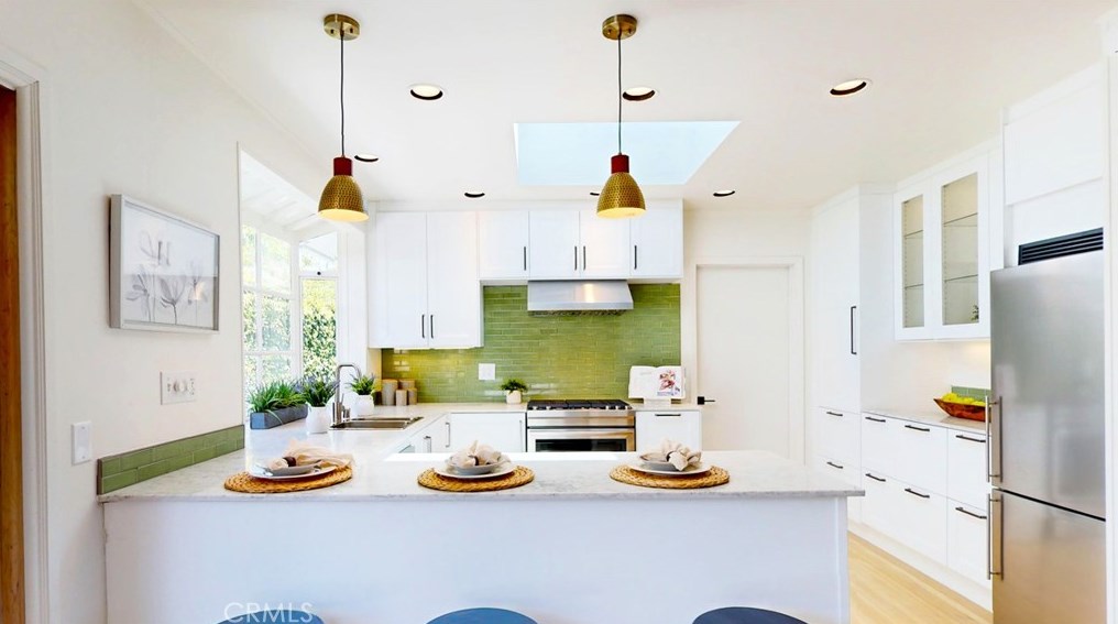 4121 Dauntless Dr, Palos Verdes Estates CA 90275-6013 exterior