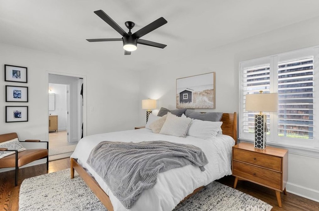 3561 Cerritos Ave, Long Beach CA  90807-4715 exterior