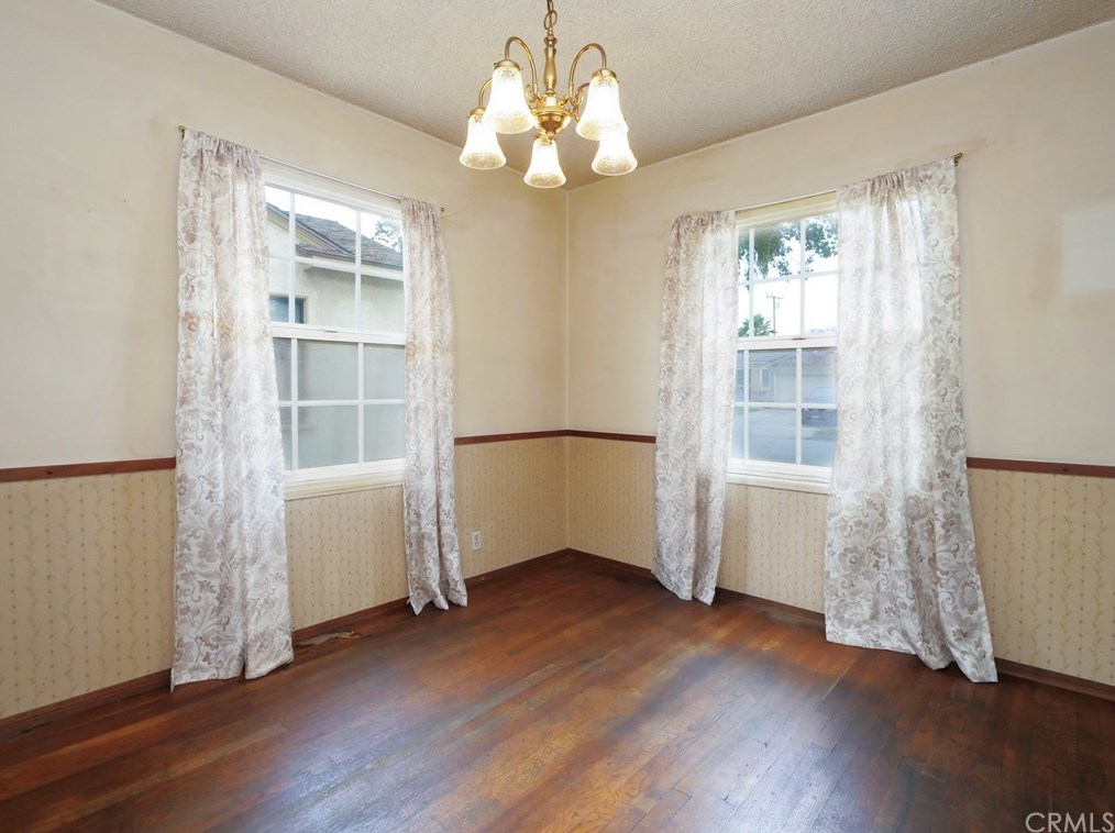 2713 Harvey Way, Lakewood CA  90713-3315 exterior