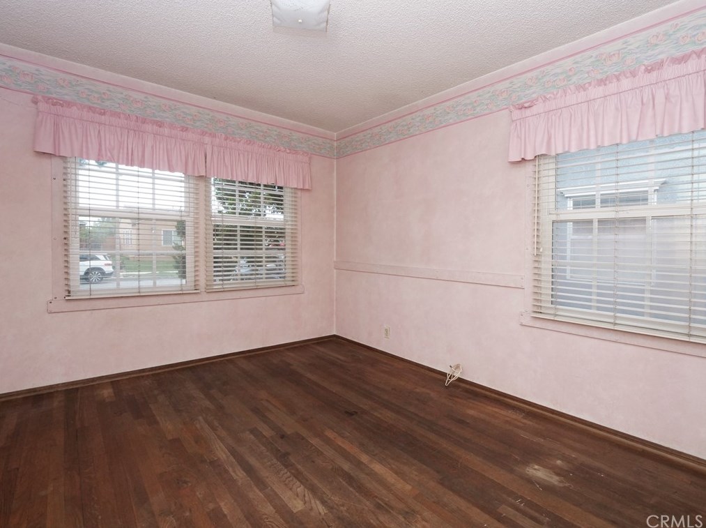 2713 Harvey Way, Lakewood CA  90713-3315 exterior