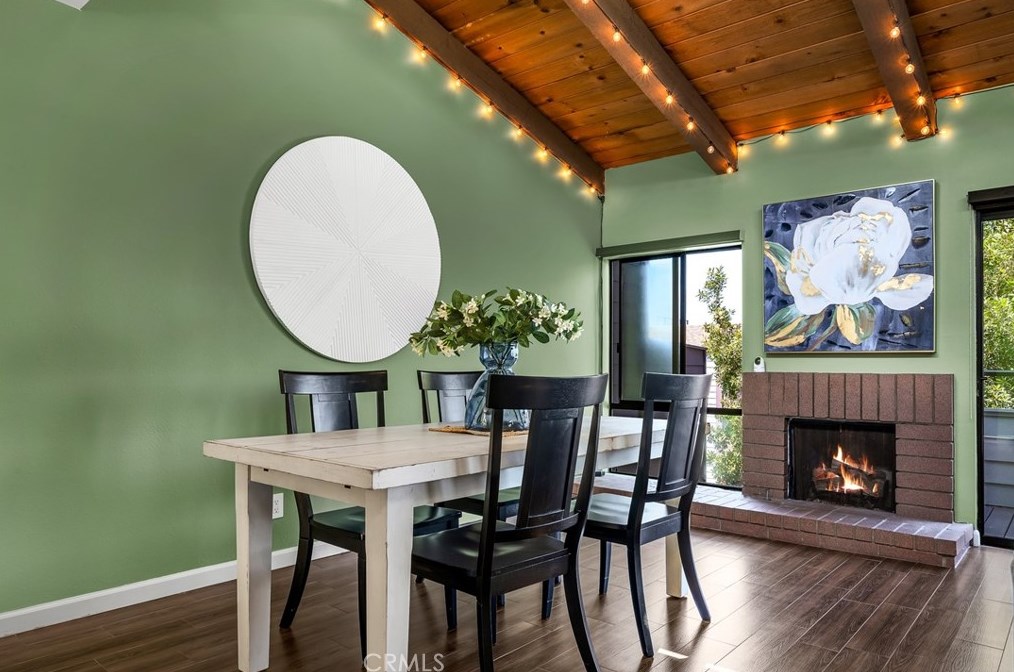 169 Calle Mayor, Redondo Beach CA  90277-6509 exterior