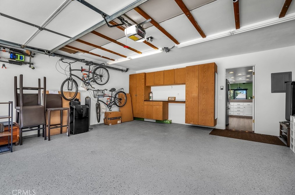 169 Calle Mayor, Redondo Beach CA  90277-6509 exterior