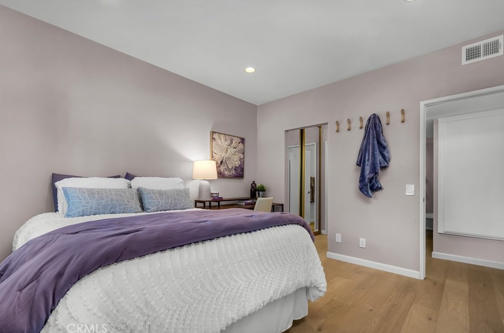 169 Calle Mayor, Redondo Beach CA  90277-6509 exterior